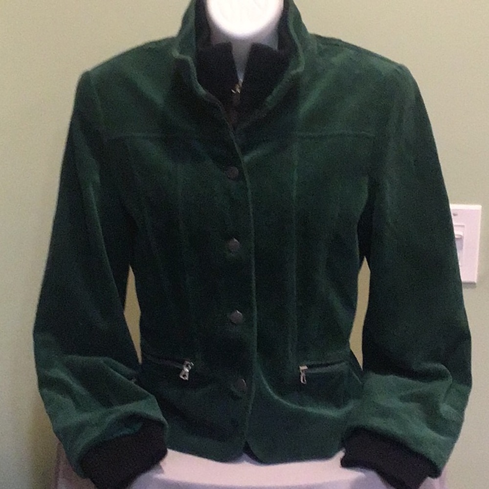 Elie Tahari Corduroy Cropped Jacket with sweatshirt design interior